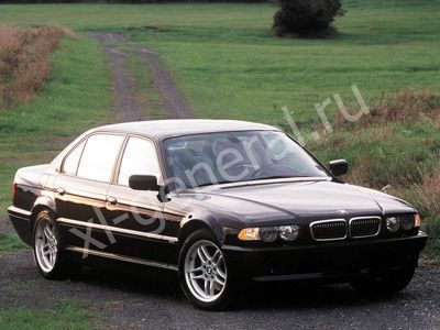 Лобовое стекло BMW 7 E38